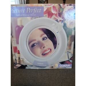 Conair Picture Perfect Lighted Makeup Mirror NIP